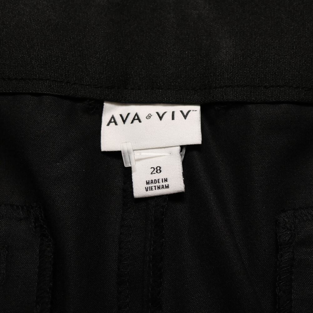 Ava & Viv Plus Size Capri Dress Pants Black Hook Closure Zip Fly Size 28 - Picture 8 of 10
